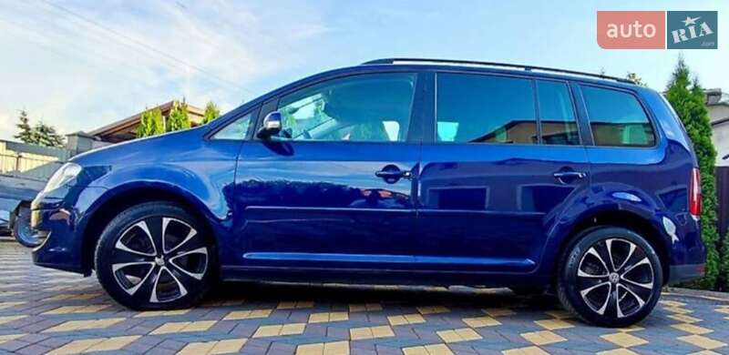 Мінівен Volkswagen Touran 2007 в Самборі