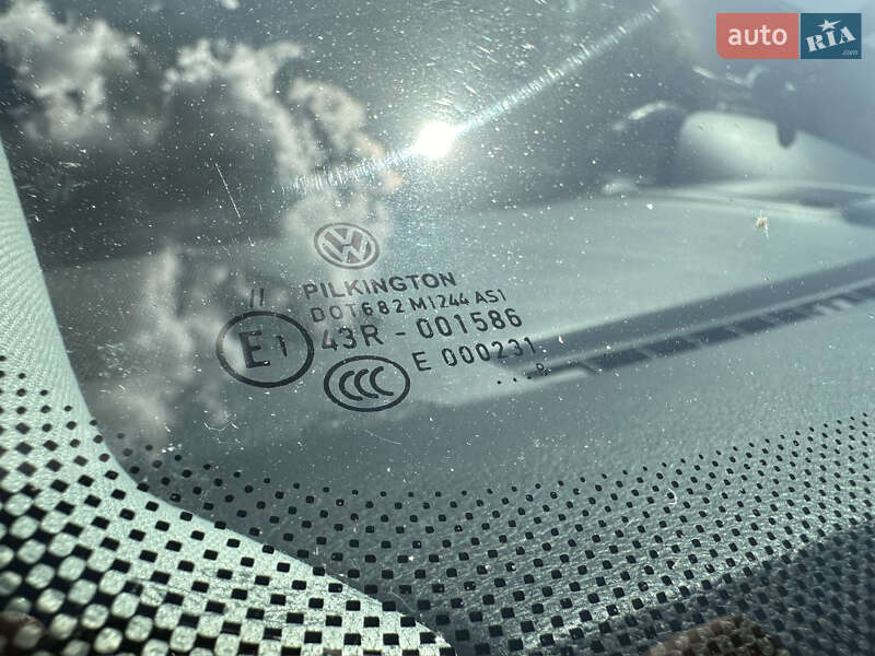 Минивэн Volkswagen Touran 2008 в Киеве