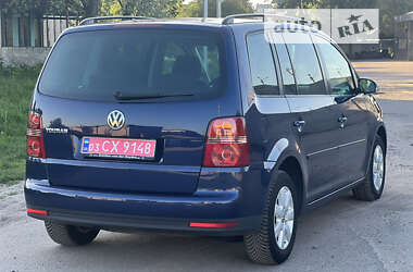 Минивэн Volkswagen Touran 2007 в Лубнах