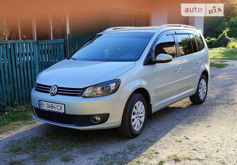 Volkswagen Touran 2011