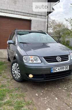 Минивэн Volkswagen Touran 2006 в Бориславе