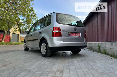 Минивэн Volkswagen Touran 2004 в Звенигородке