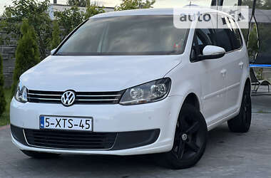 Микровэн Volkswagen Touran 2012 в Ровно