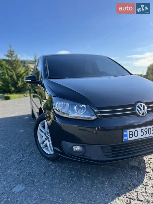 Volkswagen Touran 2014