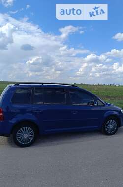 Минивэн Volkswagen Touran 2007 в Лановцах