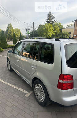 Мінівен Volkswagen Touran 2004 в Береговому