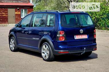 Минивэн Volkswagen Touran 2008 в Полтаве