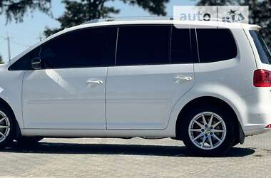 Микровэн Volkswagen Touran 2011 в Снятине