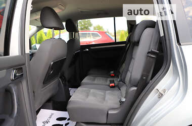 Мінівен Volkswagen Touran 2012 в Дрогобичі