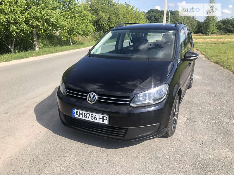 Мінівен Volkswagen Touran 2012 в Звягелі