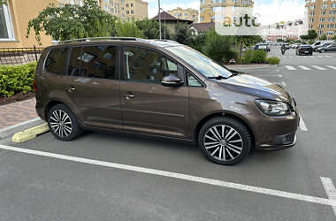 Мінівен Volkswagen Touran 2012 в Вишневому