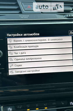 Мікровен Volkswagen Touran 2019 в Чернівцях