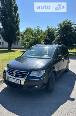 Минивэн Volkswagen Touran 2007 в Кременчуге