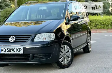 Volkswagen Touran 2004