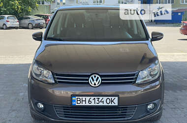 Мінівен Volkswagen Touran 2010 в Одесі