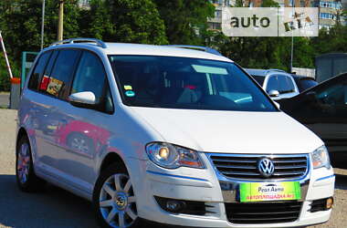 Минивэн Volkswagen Touran 2010 в Кропивницком