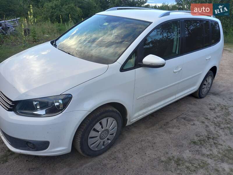 Volkswagen Touran 2011