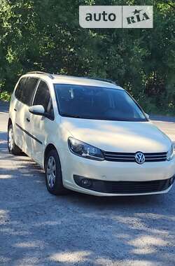 Минивэн Volkswagen Touran 2012 в Кривом Роге