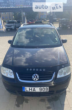 Минивэн Volkswagen Touran 2005 в Сумах