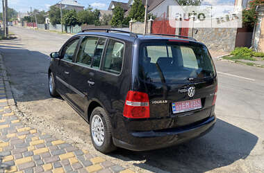 Минивэн Volkswagen Touran 2003 в Черновцах