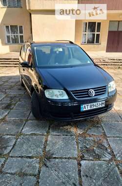 Минивэн Volkswagen Touran 2004 в Ивано-Франковске