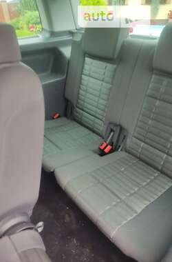 Минивэн Volkswagen Touran 2006 в Луцке