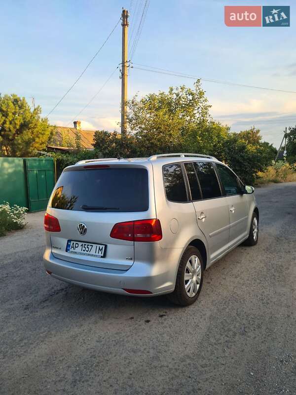 Минивэн Volkswagen Touran 2012 в Запорожье
