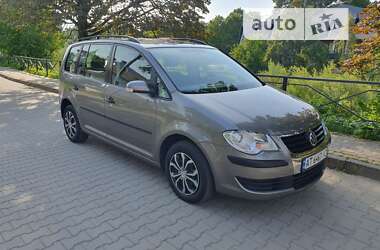 Мінівен Volkswagen Touran 2007 в Косові