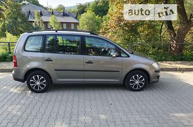 Мінівен Volkswagen Touran 2007 в Косові