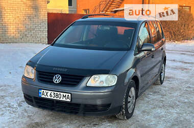 Минивэн Volkswagen Touran 2004 в Харькове