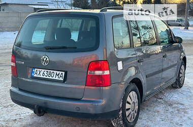 Минивэн Volkswagen Touran 2004 в Харькове