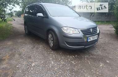 Минивэн Volkswagen Touran 2008 в Сокале