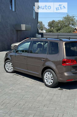 Минивэн Volkswagen Touran 2012 в Ровно