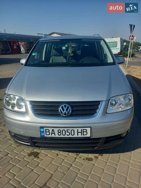 Volkswagen Touran 2003 Volkswagen Touran 2003