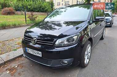 Минивэн Volkswagen Touran 2012 в 
