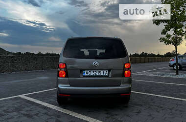 Мінівен Volkswagen Touran 2008 в Мукачевому