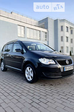 Минивэн Volkswagen Touran 2006 в Житомире