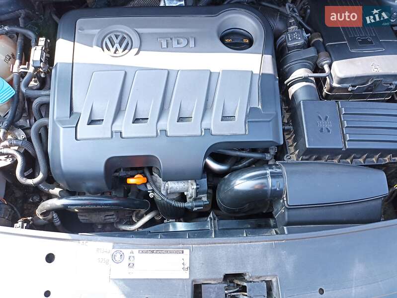 Минивэн Volkswagen Touran 2012 в Славутиче
