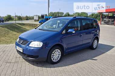 Минивэн Volkswagen Touran 2004 в Яворове