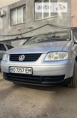 Минивэн Volkswagen Touran 2004 в Харькове