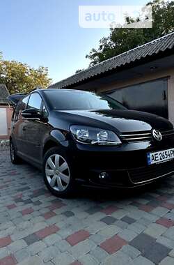 Минивэн Volkswagen Touran 2012 в Новомосковске