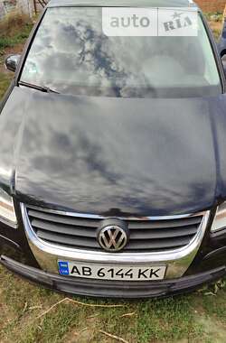 Минивэн Volkswagen Touran 2008 в Виннице