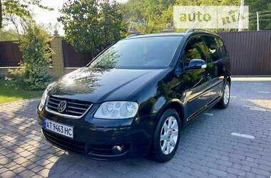 Мінівен Volkswagen Touran 2003 в Косові