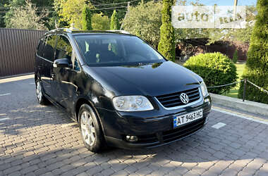 Минивэн Volkswagen Touran 2003 в Косове