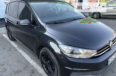 Микровэн Volkswagen Touran 2016 в Киеве