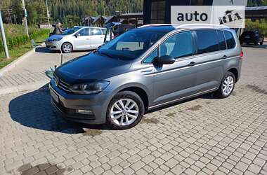 Микровэн Volkswagen Touran 2017 в Житомире