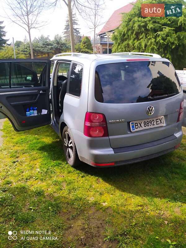 Мінівен Volkswagen Touran 2007 в Хмельницькому