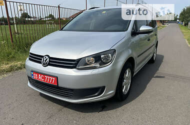 Минивэн Volkswagen Touran 2014 в Луцке