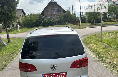 Мінівен Volkswagen Touran 2014 в Луцьку