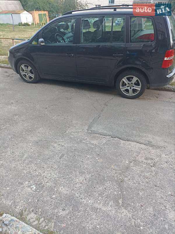Volkswagen Touran 2006